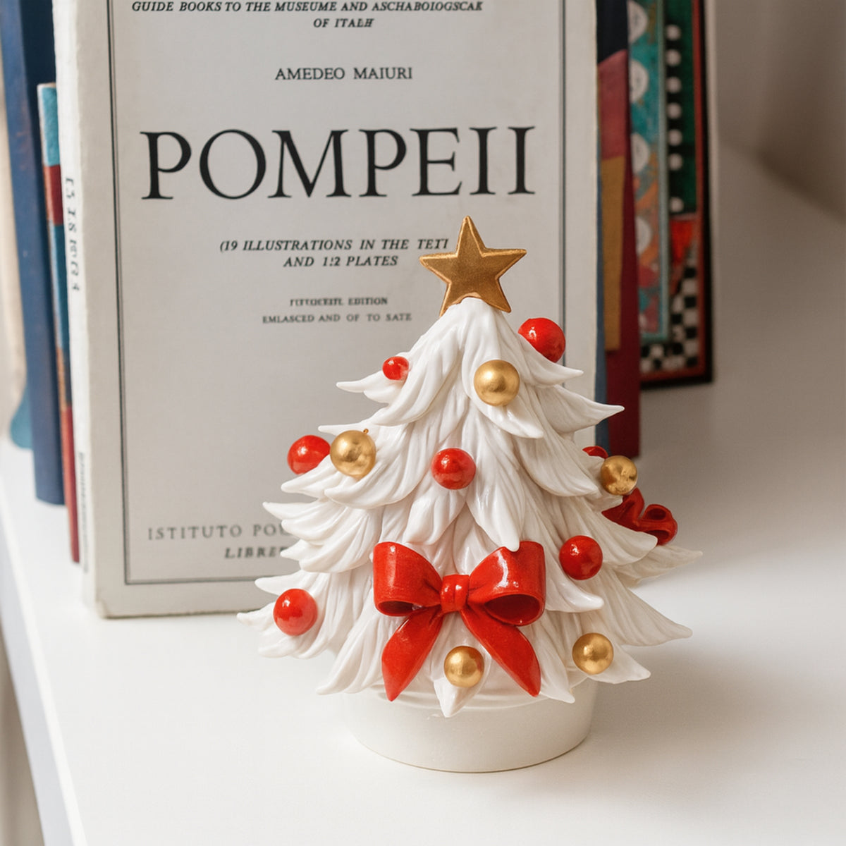 Sapin Capodimonte en porcelaine avec étoiles de Noël