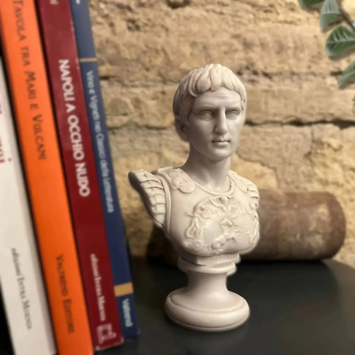 Marmorbüste des römischen Kaisers Augustus, klassische Skulptur.