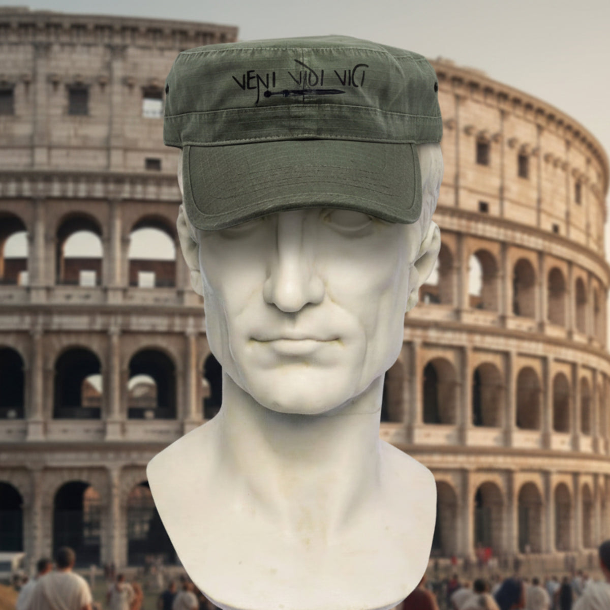 Adjustable cotton hat made in Italy