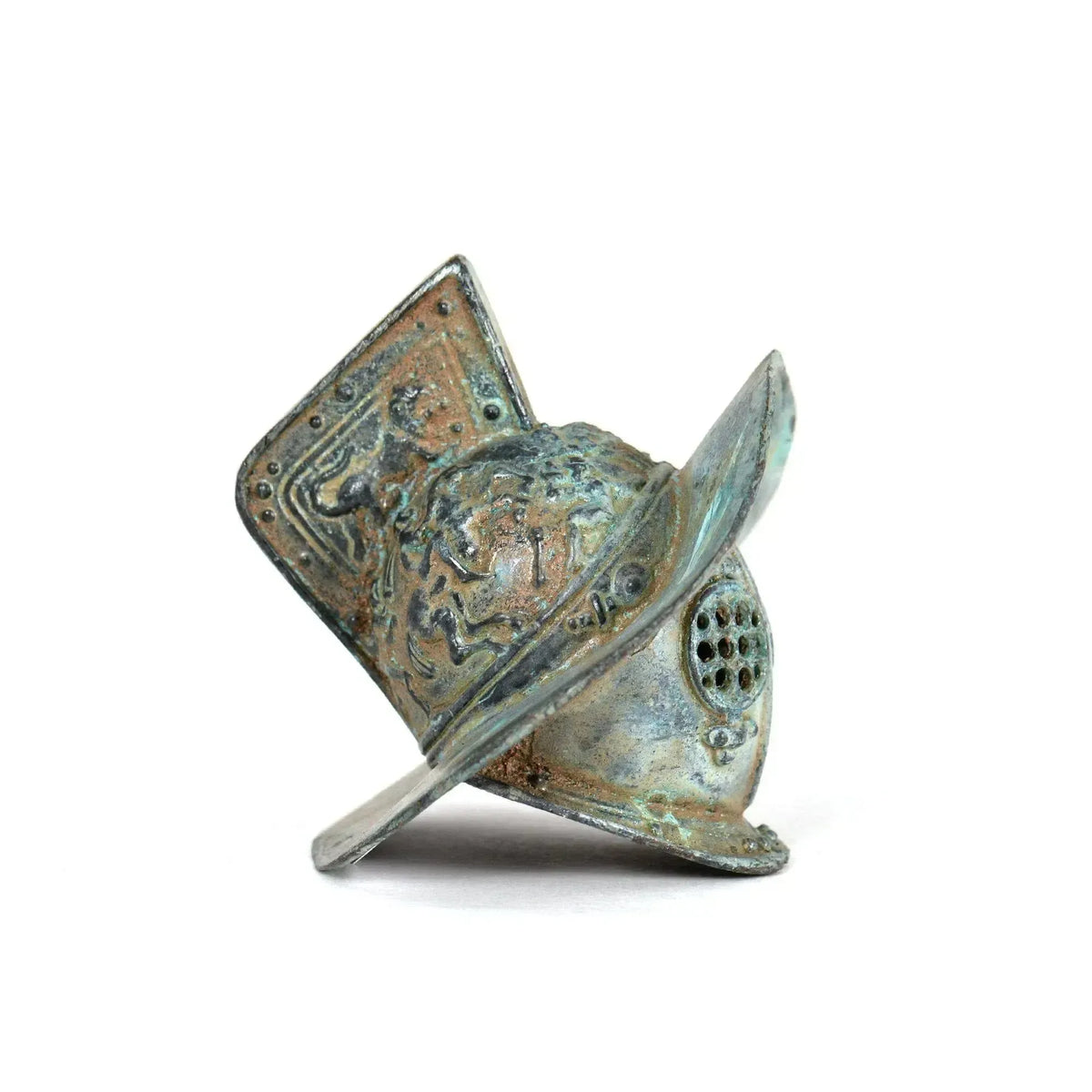 Bronze Thracian gladiator helmet - Detail