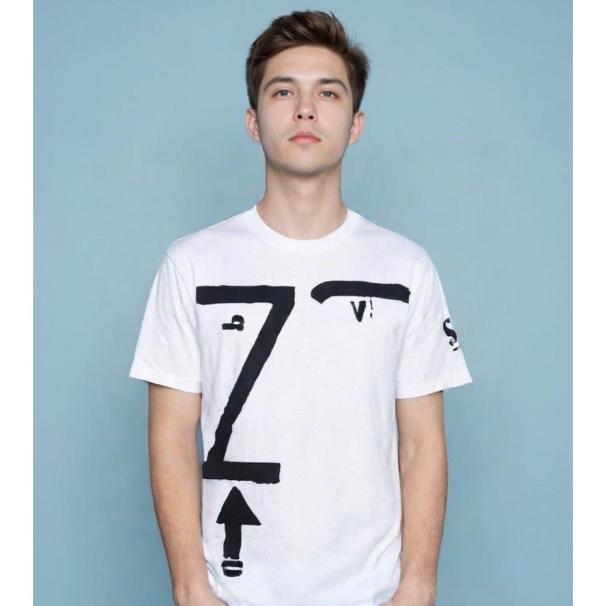 Kounellis T-Shirt – Minimalist Graphics, Arte Povera Style