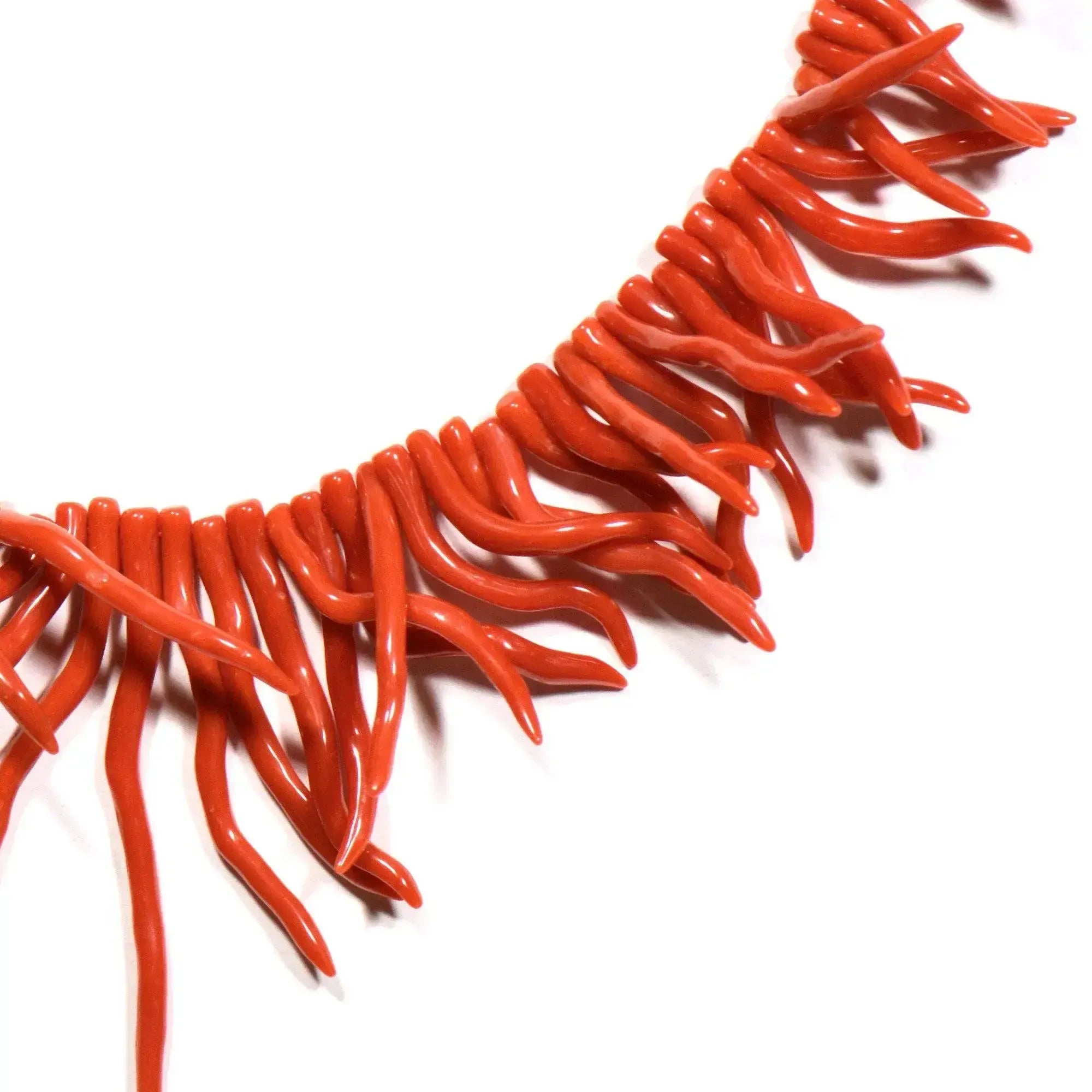 Necklace with lucky red coral horns