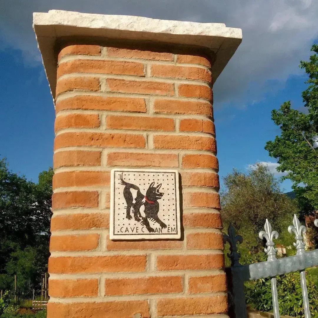 Replica mosaic artwork "Cave Canem", beware of the dog.