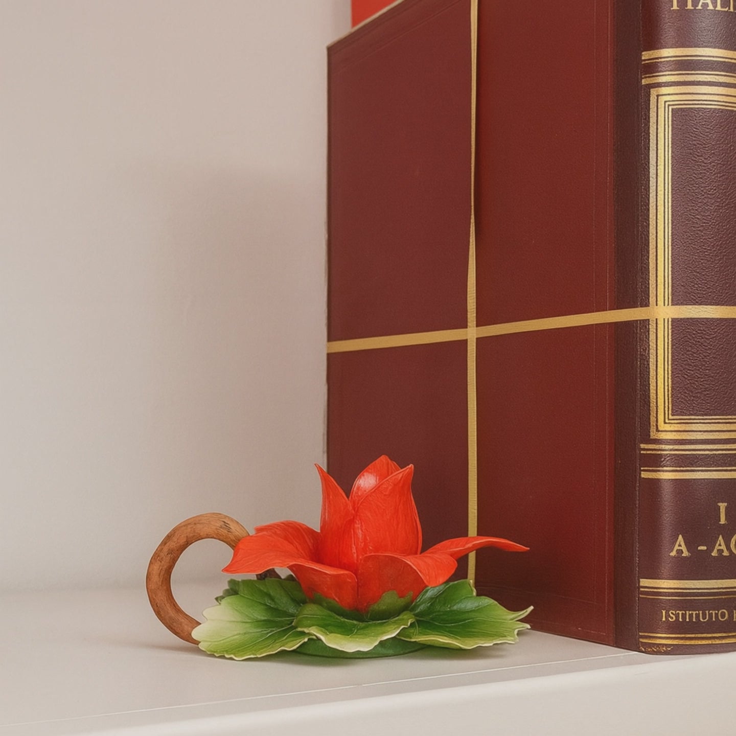 Portacandela dalla Real Fabbrica Porcellana Capodimonte Fiore Rosso