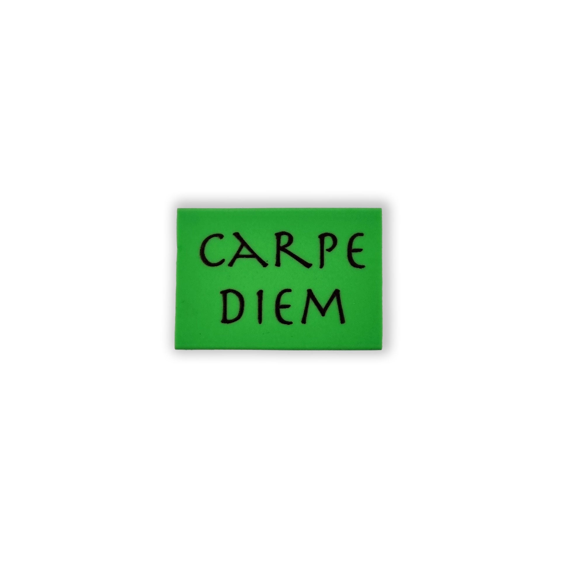 Gomma per cancellare con scritta Carpe Diem – frase latina ispirata a Orazio