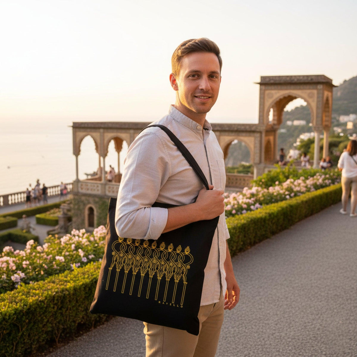 Villa Rufolo Shopper Bag in Black Cotton