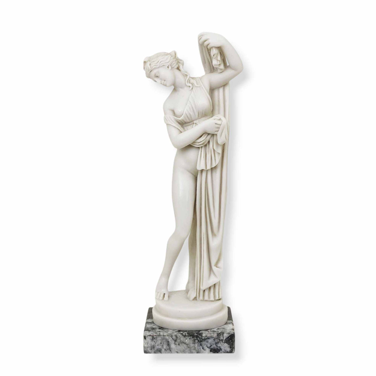 Statua in Marmo della Venere Callipigia vista frontale.
