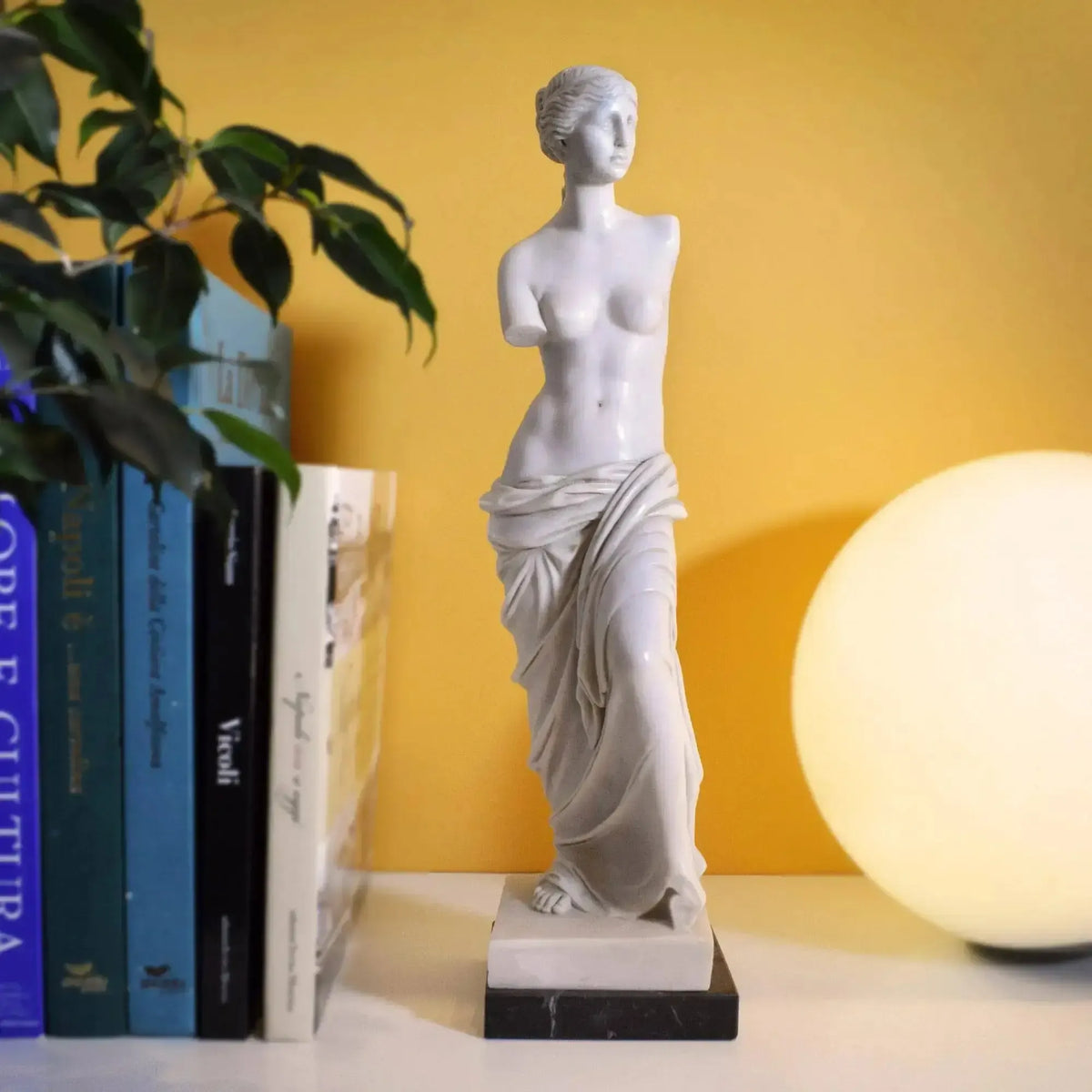 Venus de Milo - Marble Statue 39 cm