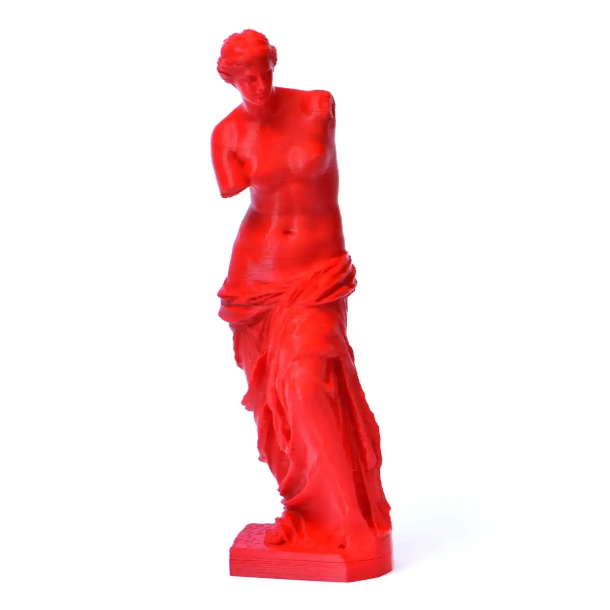 Venere di Milo in PLA rosso, vista frontalmente su fondo bianco.