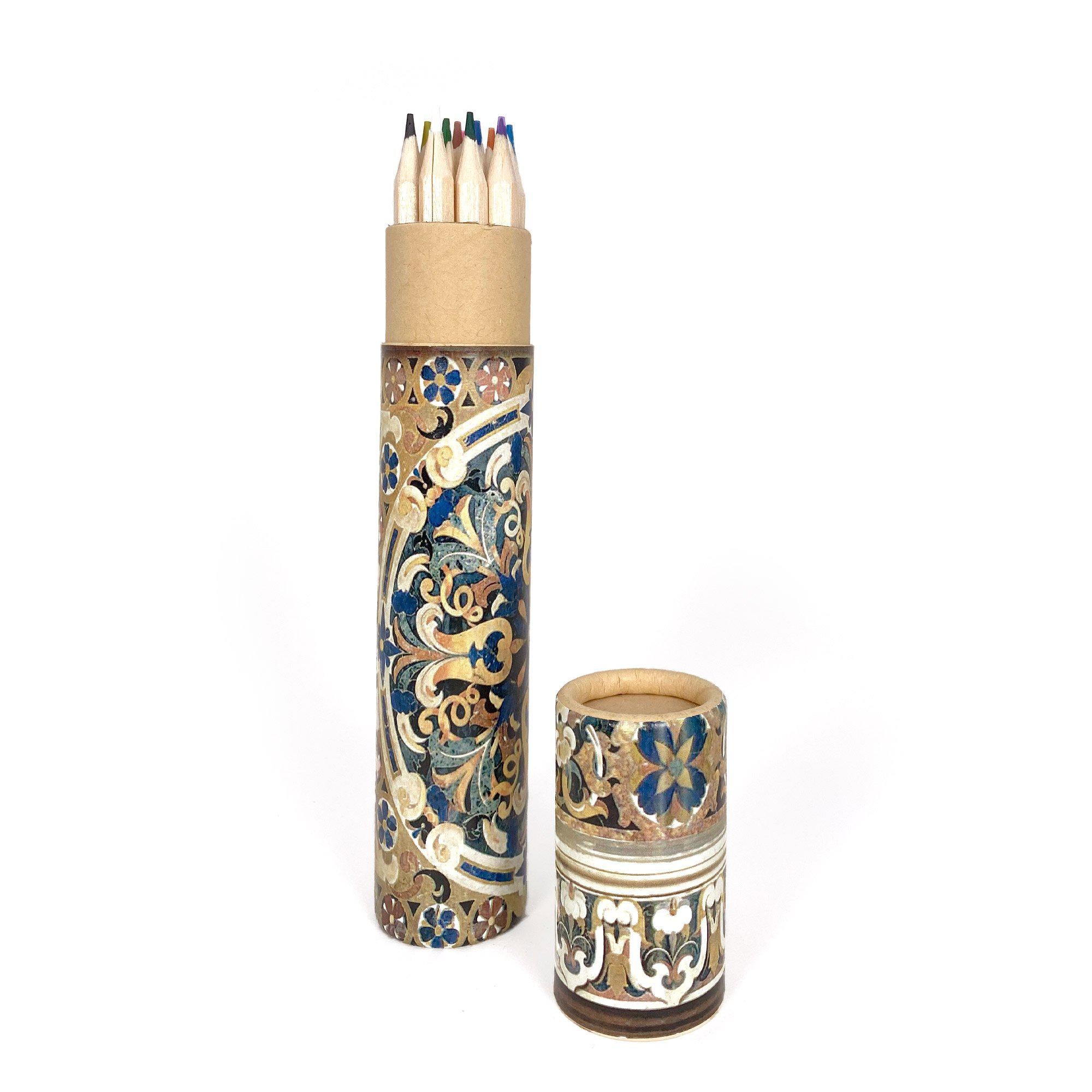 Set de crayons de couleur avec décoration inspirée d’un autel baroque – emballage artistique et raffiné