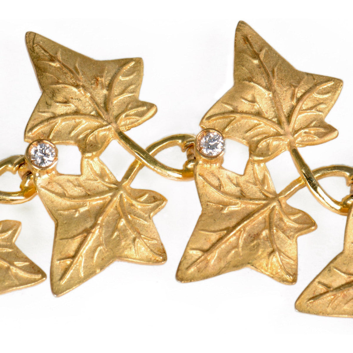 18 KT Gold Bracelet with Ivy Leaves