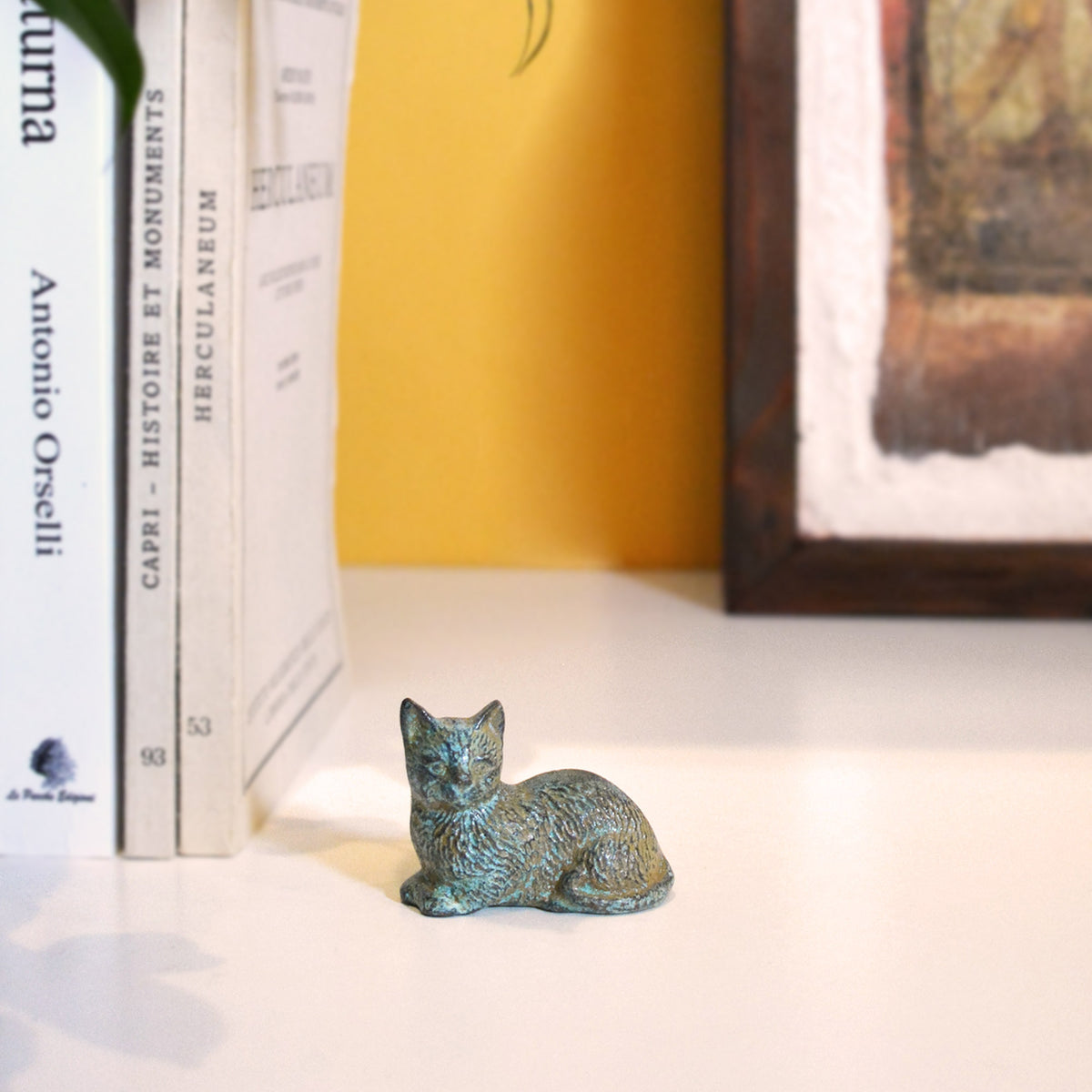 Gato Agazapado (miniatura) - Estatuilla de Bronce